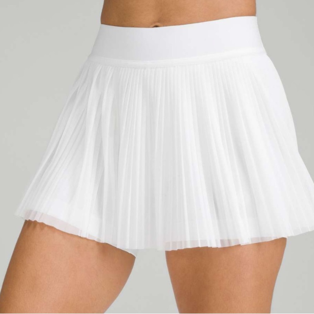 Lululemon Mesh Pleats Mid-Rise Mini Tennis Skirt SIZE 8 WHITE - Picture 6 of 8